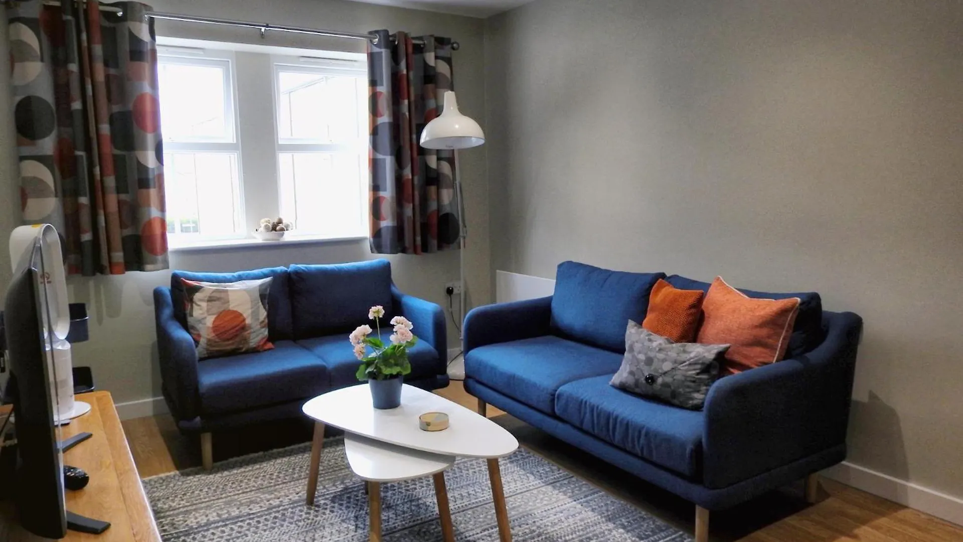 Stylish Modern Apartment With Parking Harrogate